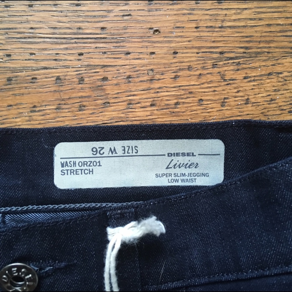 NWT Diesel Livier Super Slim-Jegging Jeans - Picture 4 of 5